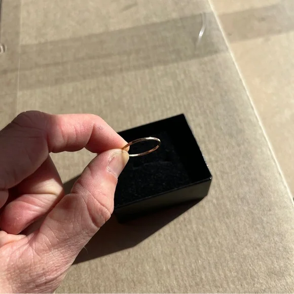 Catbird Classic Hammered Rose Gold Ring - Size 6 - Picture 2 of 7